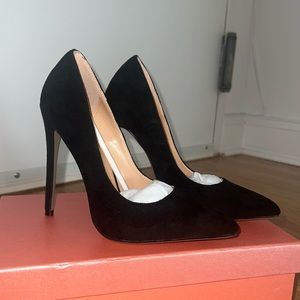 Suede pointed toe heels